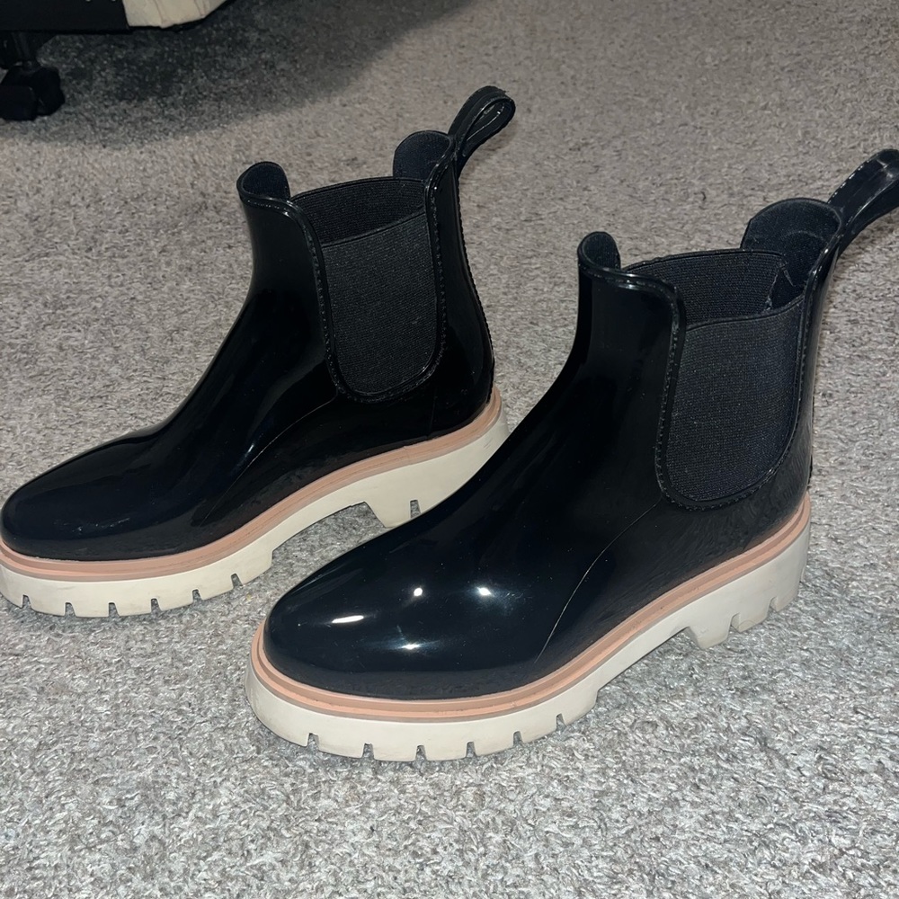 Dolce Vita THUNDR H2O Bootie